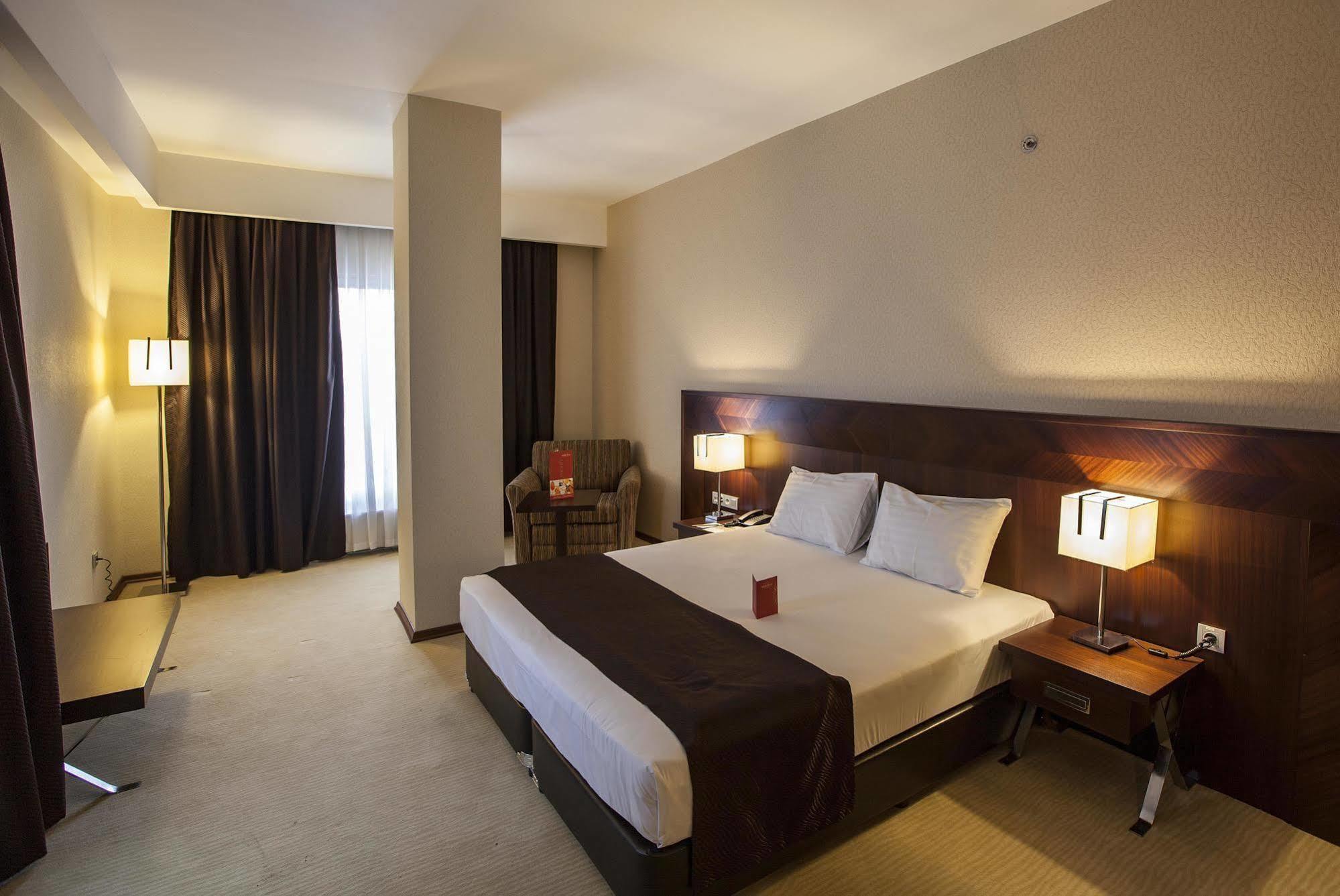 Safir Hotel Gaziantep Exterior photo